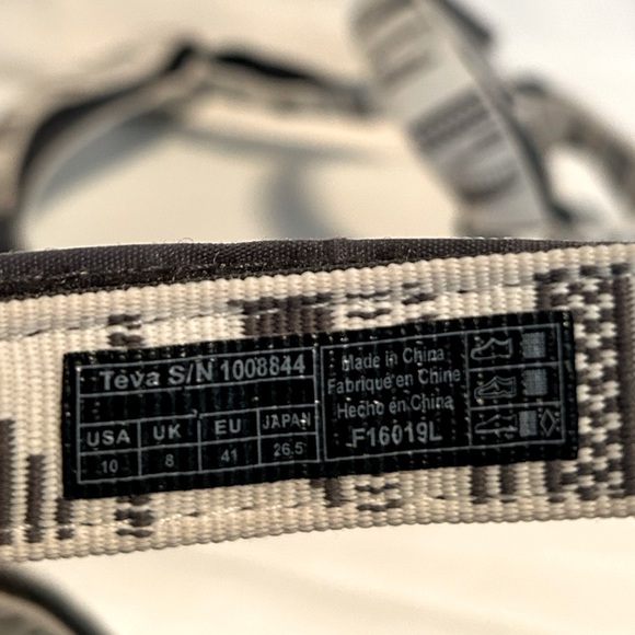 Teva Platform Sandals White Adjustable Straps Size 10 Geometric Gray - Picture 9 of 16